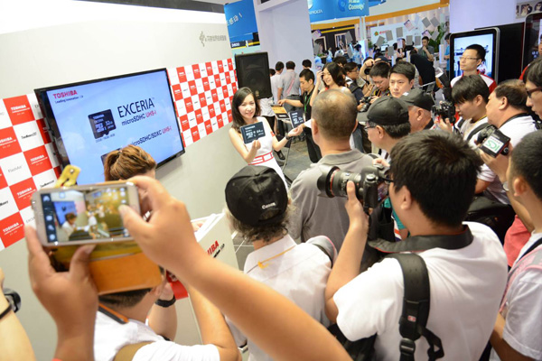 P&I(Photo & Imaging Shanghai 2013)展覽會東芝展臺