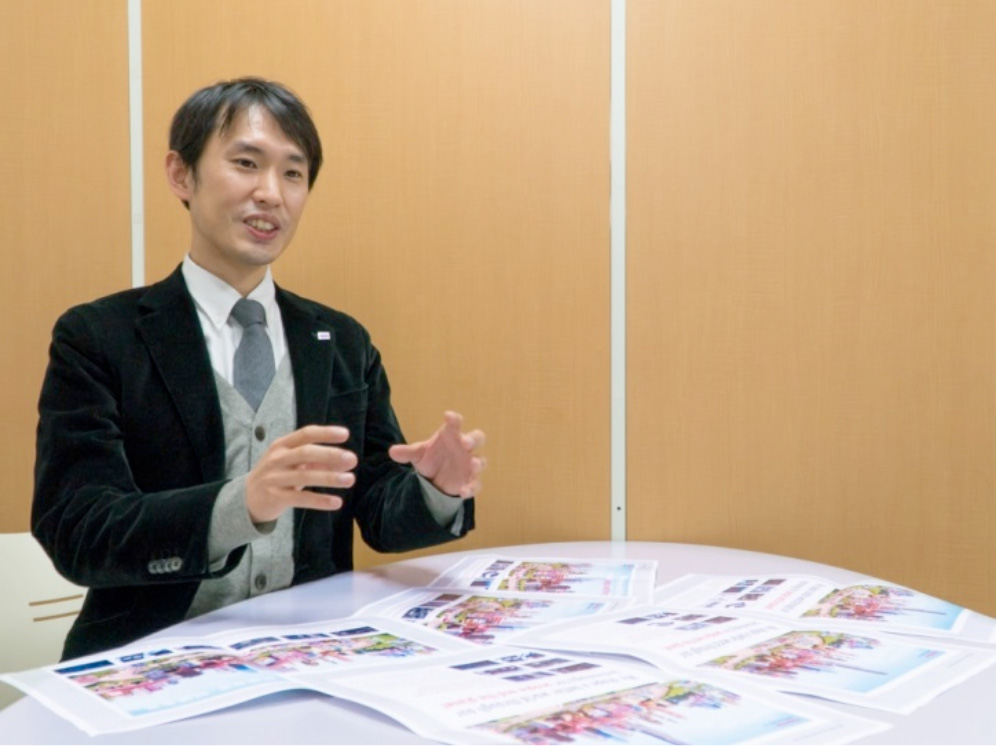 株式會社東芝 廣告部 足立芳德先生