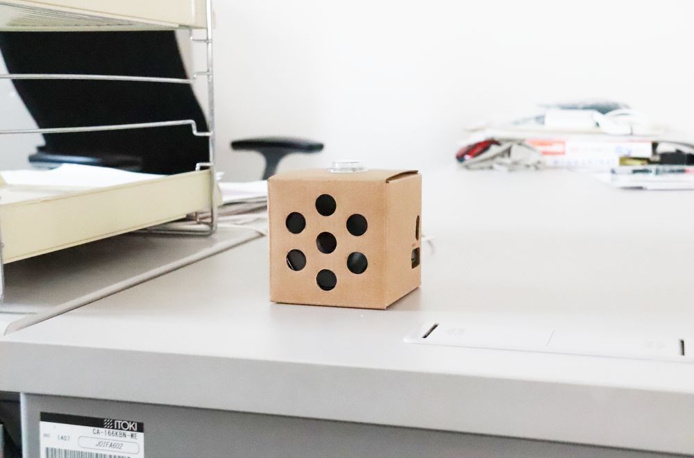 “全員通知系統(tǒng)”：使用語音合成技術(shù)，通過揚(yáng)聲器傳達(dá)通知